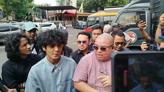 4 Pernyataan Penasihat Hukum dan Vadel Badjideh Penuhi Panggilan Pemeriksaan Kasus Lolly Anak Nikita Mirzani - News berita69.org