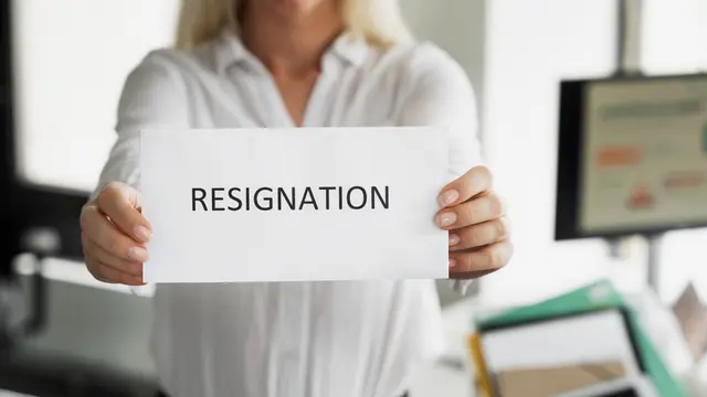 5 Contoh Surat Pengunduran Diri Kerja Pabrik, Perlu Disiapkan dengan Baik - Hot berita69.org
