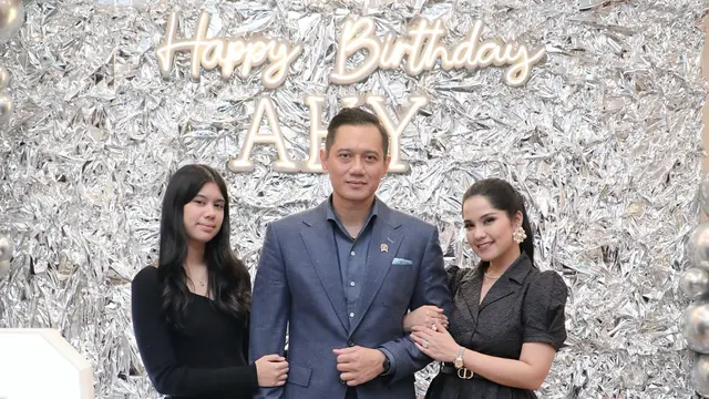 7 Momen Kejutan Ulang Tahun Agus Harimurti Yudhoyono ke-46, Penuh Kehangatan - Hot berita69.org