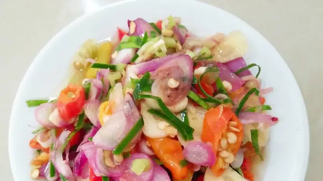 9 Resep Sambal Matah Enak dan Segar, Cocok untuk Pelengkap Makanan - Hot berita69.org