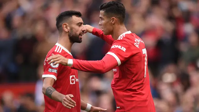 Ada Klub Arab Saudi yang Coba Bajak Kapten Manchester United, Ingin Disatukan dengan Rekan Lawas - Bola berita69.org