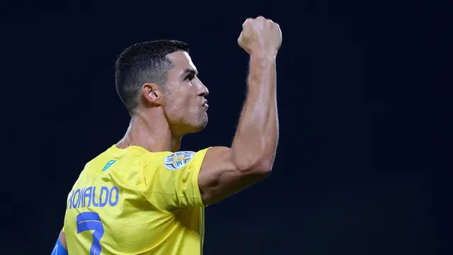 Ada Rumor Pindah ke Fenerbache, Cristiano Ronaldo Isyaratkan Setia di Al Nassr - Bola berita69.org