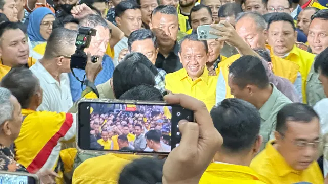 Bahlil Lahadalia Resmi Mendaftar Bakal Calon Ketua Umum Golkar - News berita69.org