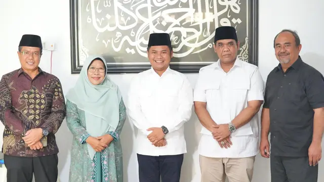 Bakal Paslon Ischak Maulana Rohman-Ahmad Kholid Didukung Umi Azizah di Pilkada Tegal 2024 - Pemilu berita69.org