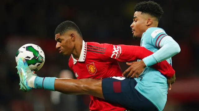 Barcelona Coba Curi Superstar Manchester United Jelang Akhir Bursa Transfer Musim Panas - Bola berita69.org