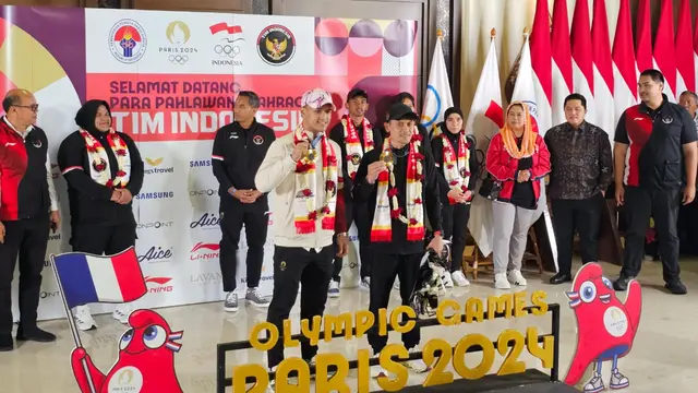 Bawa Pulang Emas Olimpiade 2024, Rizki Juniansyah dan Veddriq Leonardo Dapat Sambutan Meriah - Bola berita69.org