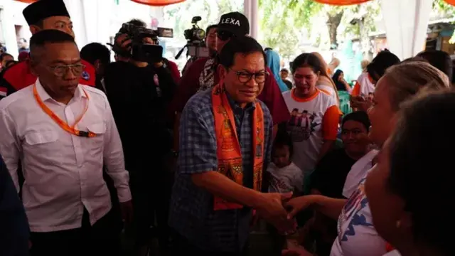 Blusukan di Kalideres, Ini Janji Pramono Atasi 3 Masalah Pedagang Tahu dan Tempe - Pemilu berita69.org