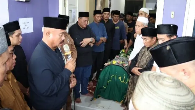 Bupati Kutai Kartanegara Edi Damansyah Ungkap Belasungkawa Atas Kepergian Ketua DPRD Kukar Junaidi - News berita69.org