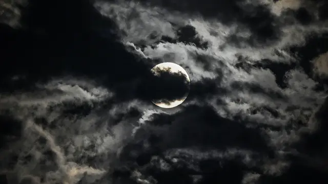 Cuaca Hari Ini Selasa 1 Oktober 2024: Langit Malam Jabodetabek Berawan Tebal - News berita69.org