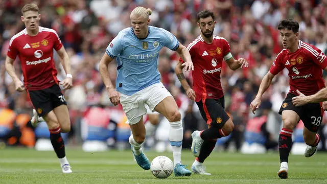 Didepak Ten Hag, Mantan Pemain Manchester United Ngaku Ingin Balik Lagi ke Old Trafford - Bola berita69.org