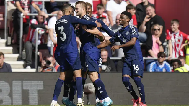 Dikritik Akibat Jual Pemain ke Manchester United, Bos Munchen Ogah Disalahkan - Bola berita69.org