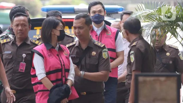 Dilimpahkan ke Kejaksaan Negeri Jaksel, Harvey Moeis dan Helena Lim Ditahan 20 Hari Kedepan - News berita69.org