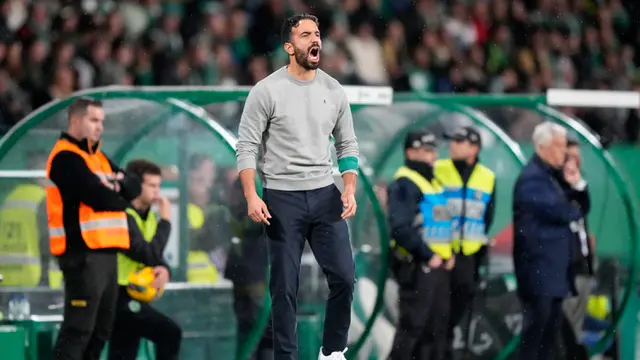 Diminta Perkuat Skuad Ruben Amorim, Pemain Ini Bersikeras Tak Mau Pindah ke Manchester United - Bola berita69.org
