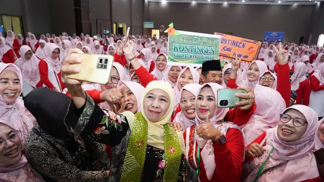 Dinilai Santun dan Merakyat, Khofifah Didoakan Kembali Terpilih jadi Gubernur Jatim - Pemilu berita69.org