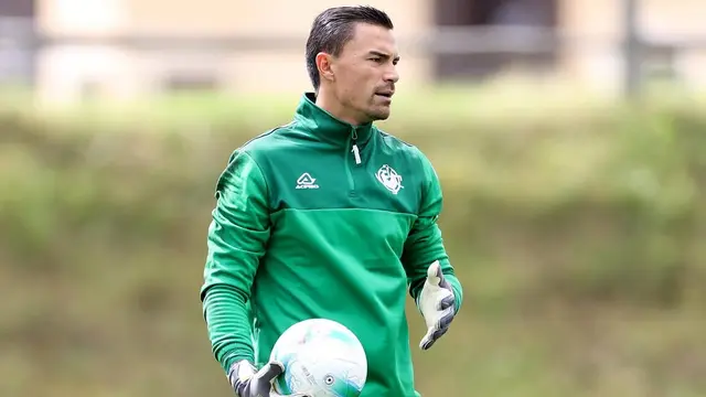 Emil Audero Tak Gentar Pimpin Cremonese Lawan AC Milan di Giornata Pertama Serie A 2025/2026 - Bola berita69.org