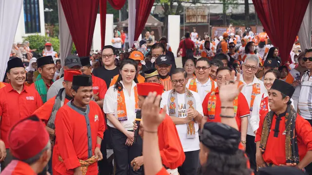 Festival 1.000 Nasi Uduk, Pramono Anung: Bukan Sekadar Makanan, tapi Simbol Kebersamaan - Pemilu berita69.org