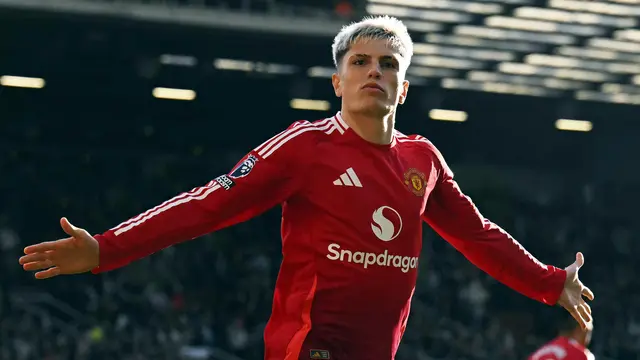 Hansi Flick Ragu, Barcelona Mundur dari Perburuan Wonderkid Manchester United - Bola berita69.org