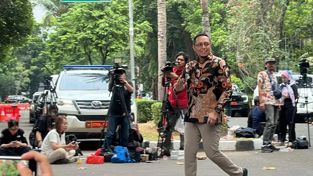 Hasan Nasbi Ikut Dipanggil Prabowo ke Kertanegara, Akan Dapat Tugas Apa? - News berita69.org