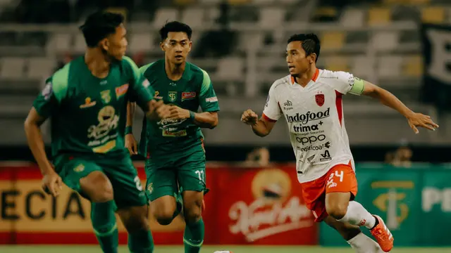 Hasil BRI Super League Persebaya vs Bali United: Drama 7 Gol di Gelora Bung Tomo, Bajul Ijo Patahkan Rekor Buruk - Bola berita69.org