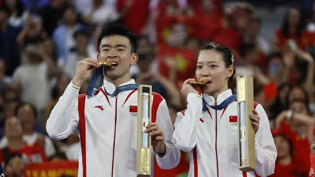 Hasil Lengkap Bulu Tangkis Olimpiade 2024: Axelsen dan Lee/Wang Pertahankan Emas, 2 Ganda China Bayar Luka - Bola berita69.org