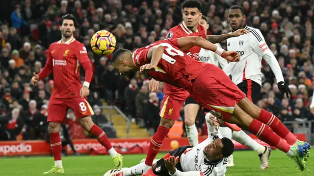 Hasil Liga Inggris: 10 Orang Liverpool Ditahan Fulham, Arsenal Gagal Memanfaatkan - Bola berita69.org