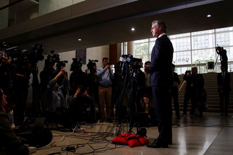 Gavin Newsom memiliki Magas. Seberapa jauh dia bisa mengambilnya? | Politik berita