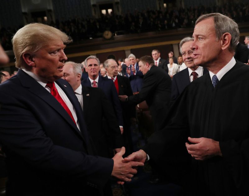 Ketika Trump meraih kekuasaan yang belum pernah terjadi sebelumnya, keputusan Mahkamah Agung mengenai kekebalan presiden menjadi semakin penting | Politik berita