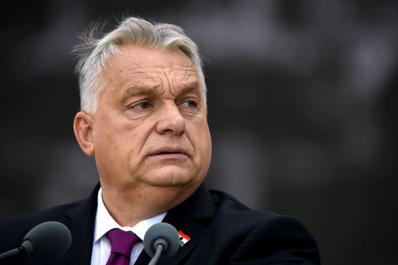 Minggu yang buruk bagi OrbΓ‘n Hongaria karena pertemuan puncak Trump-Putin dibatalkan dan AS memberikan sanksi terhadap Rusia | berita