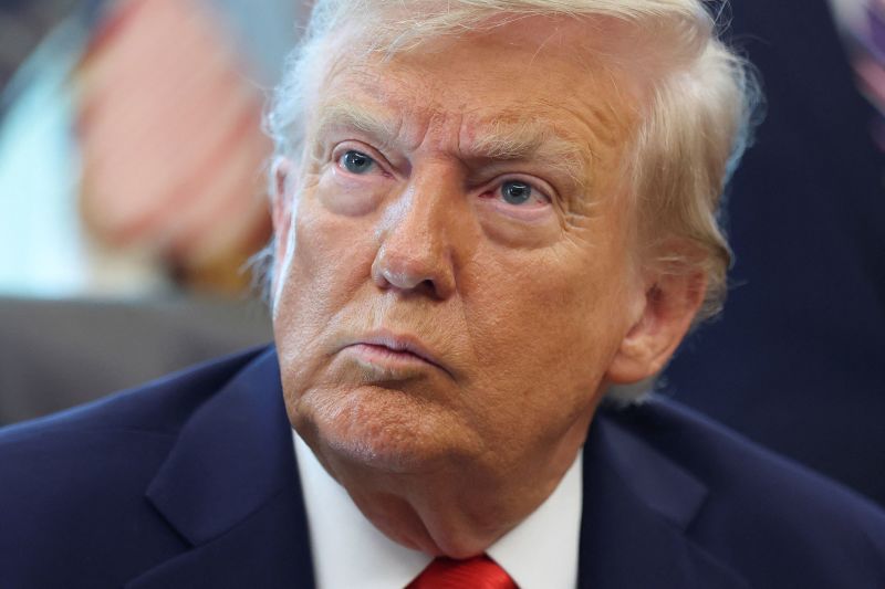 Pembaruan Langsung: Administrasi Trump mendorong tindakan keras penegak hukum sebagai presiden kebakaran gubernur | Politik berita