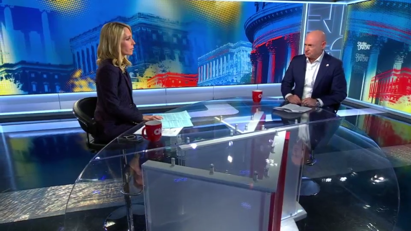 Pembaruan langsung: berita pemerintahan Trump dan berita terbaru tentang Ukraina, Venezuela, dan tindakan keras imigrasi | Politik berita