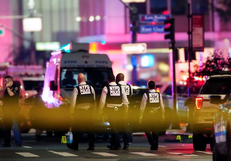 Pembaruan Langsung: Penembakan Midtown Manhattan NYC, Shane Tamura membunuh 4 orang termasuk Petugas NYPD | berita