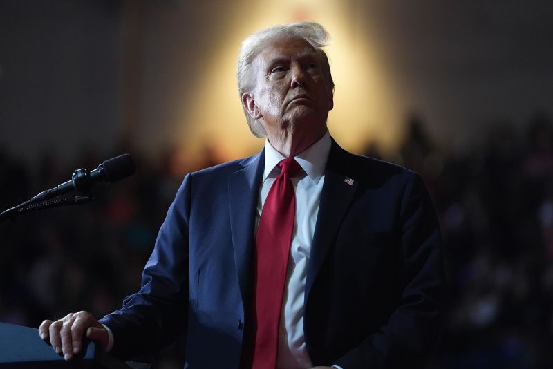 Pembaruan langsung: Trump membunyikan bel pembukaan NYSE, berita transisi kepresidenan | Politik berita