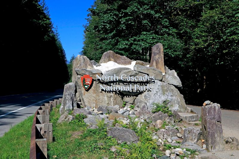 Pendaki Taman Nasional Cascades Utara diselamatkan sebulan setelah hilang | berita