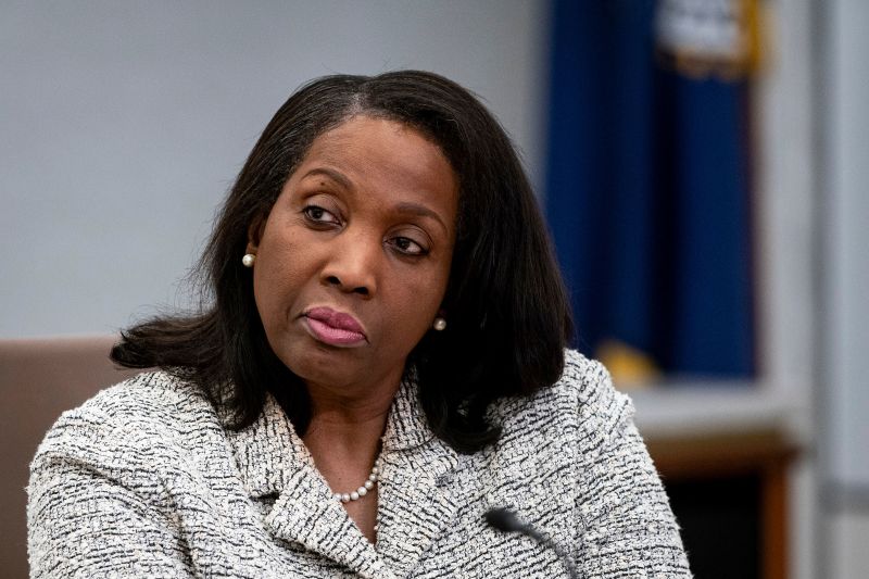 Penembakan Trump dari Fed Lisa Cook Tes batas Mahkamah Agung tentang Kekuatan Presiden | Politik berita