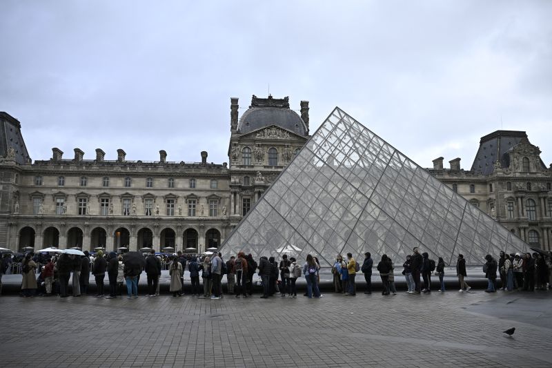 Seberapa besar peluang untuk mendapatkan kembali permata Louvre? | berita
