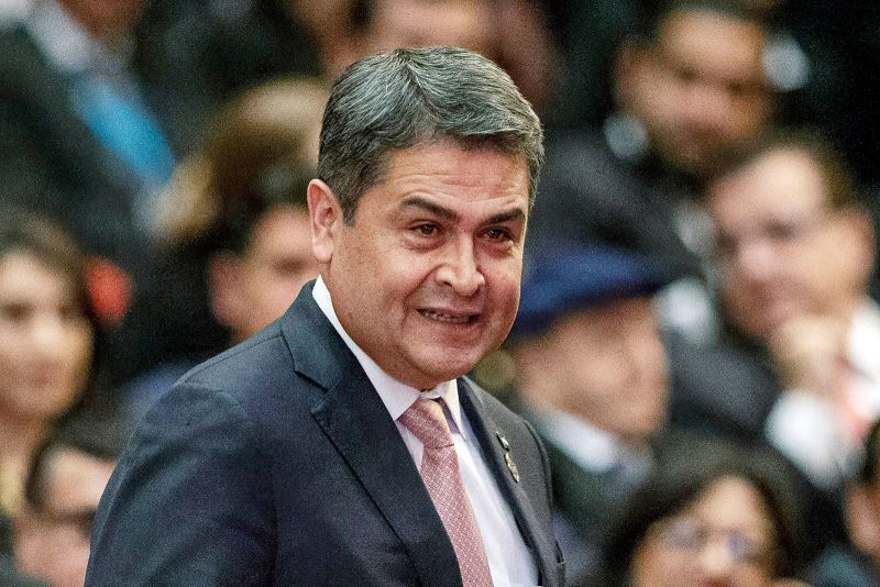 Trump mengatakan dia akan memaafkan mantan presiden Honduras yang menjalani hukuman dalam kasus penyelundupan narkoba | Politik berita