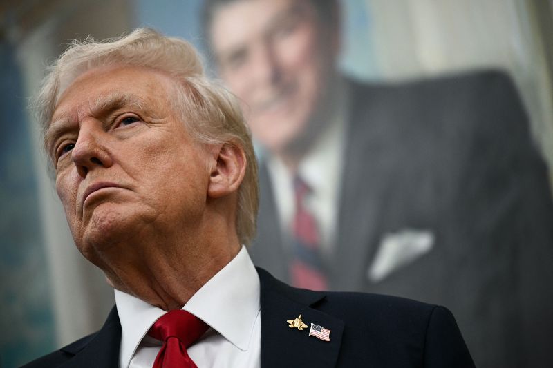 Trump mengomit kita untuk membela keamanan Qatar | Politik berita