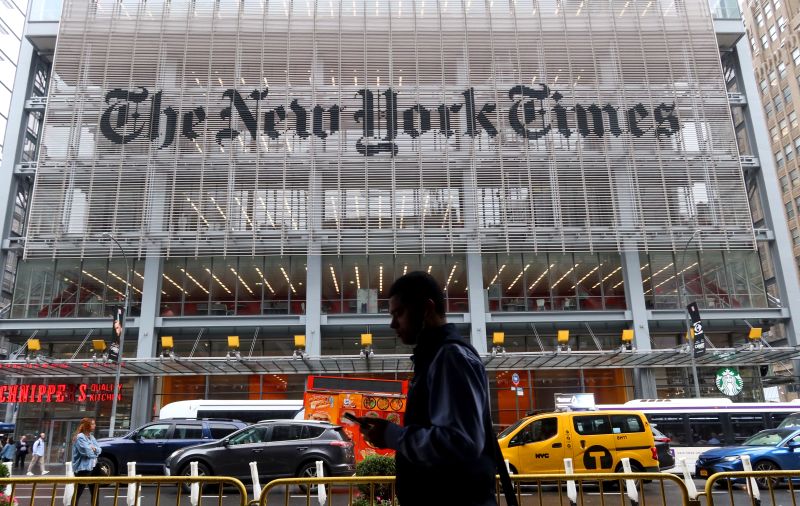 Trump untuk membawa pencemaran nama baik $ 15 miliar dan gugatan pencemaran nama baik terhadap New York Times | Bisnis berita