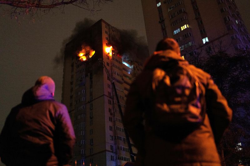 Upaya perang Ukraina menghadapi masa depan yang tidak pasti karena Rusia melancarkan serangan drone | berita