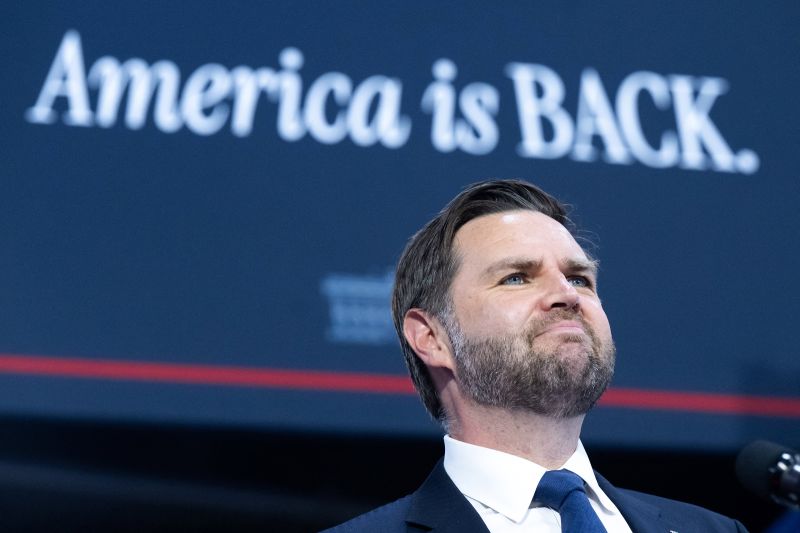 Vance merangkul perannya yang berkembang sebagai pemecah masalah utama Trump dan implikasinya untuk 2028 run | Politik berita