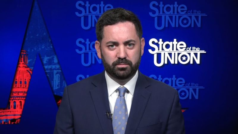 Video: Rep. Lawler menjelaskan mengapa dia tidak keberatan dengan Patel sebagai direktur FBI | Politik berita