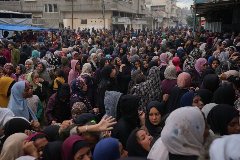 Wanita Palestina dan dua anaknya tewas tertimpa di luar toko roti di Gaza | berita
