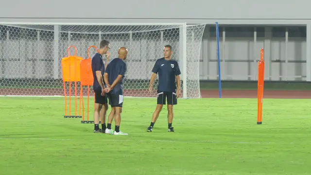 Jelang Laga Kedua Piala AFF U-23 2025, Gerald Vanenburg Tidak Pernah Pandang Filipina Sebelah Mata - Bola berita69.org
