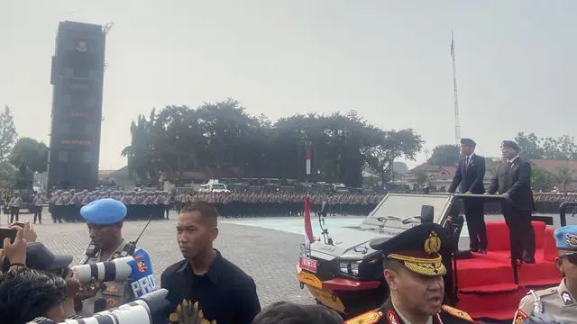 Jokowi dan Prabowo Naik Mobil Komando Maung di Apel Kesiapan Pelantikan Presiden-Wakil Presiden - News berita69.org
