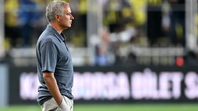 Kabar Sensasional: Jose Mourinho Masuk Radar Manchester United, Jadi Kandidat Pengganti RÃºben Amorim - Bola berita69.org