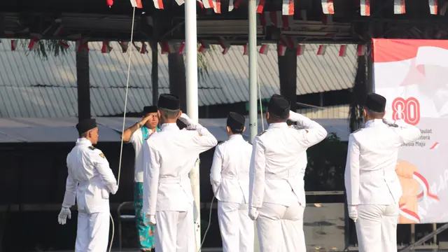 Kala Napiter Beri Hormat ke Bendera Merah Putih, Matanya Berkaca-kaca - News berita69.org