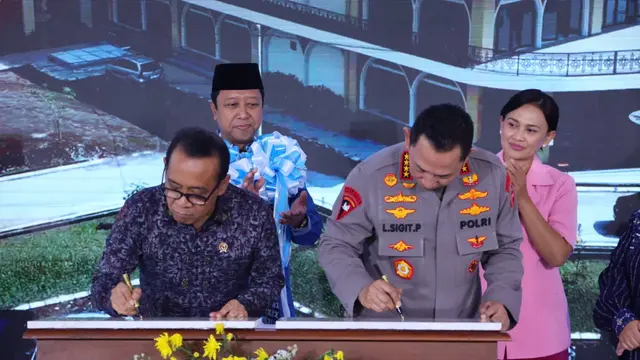 Kapolri Resmikan Sekolah Unggulan SMA Kemala Taruna Bhayangkara di Yogyakarta - News berita69.org