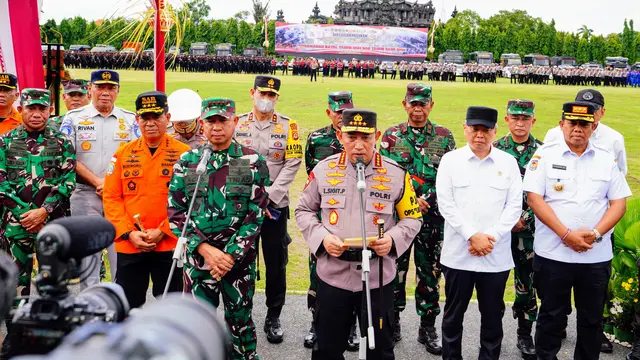 Kapolri: Selamat Natal, Mari Genggam Erat Persatuan dan Kesatuan - News berita69.org