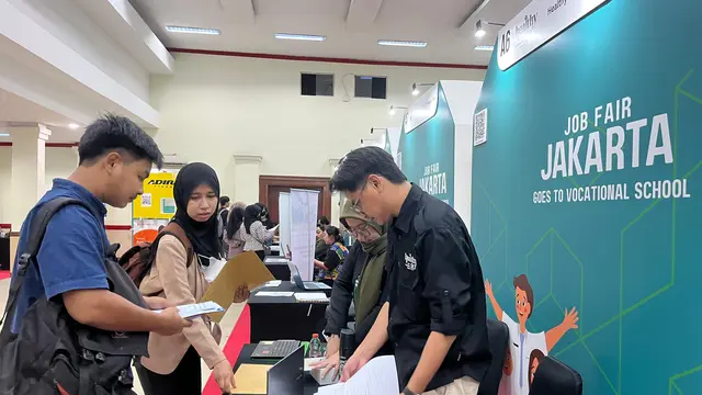 Kisah Pencari Rezeki dari Seberang, Terbang ke Persegi Rantau Demi Wujudkan Mimpi - News berita69.org