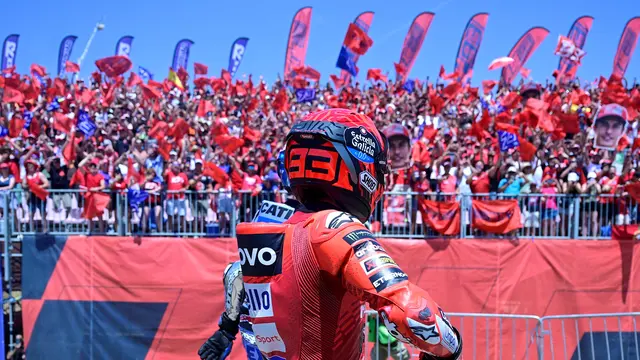 Klasemen MotoGP 2025: Juara di Sachsenring, Marc Marquez Makin Asapi Alex Marquez dan Pecco Bagnaia - Bola berita69.org